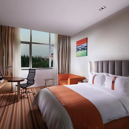 Holiday Inn Express Yangzhou City Center By Ihg Exterior foto