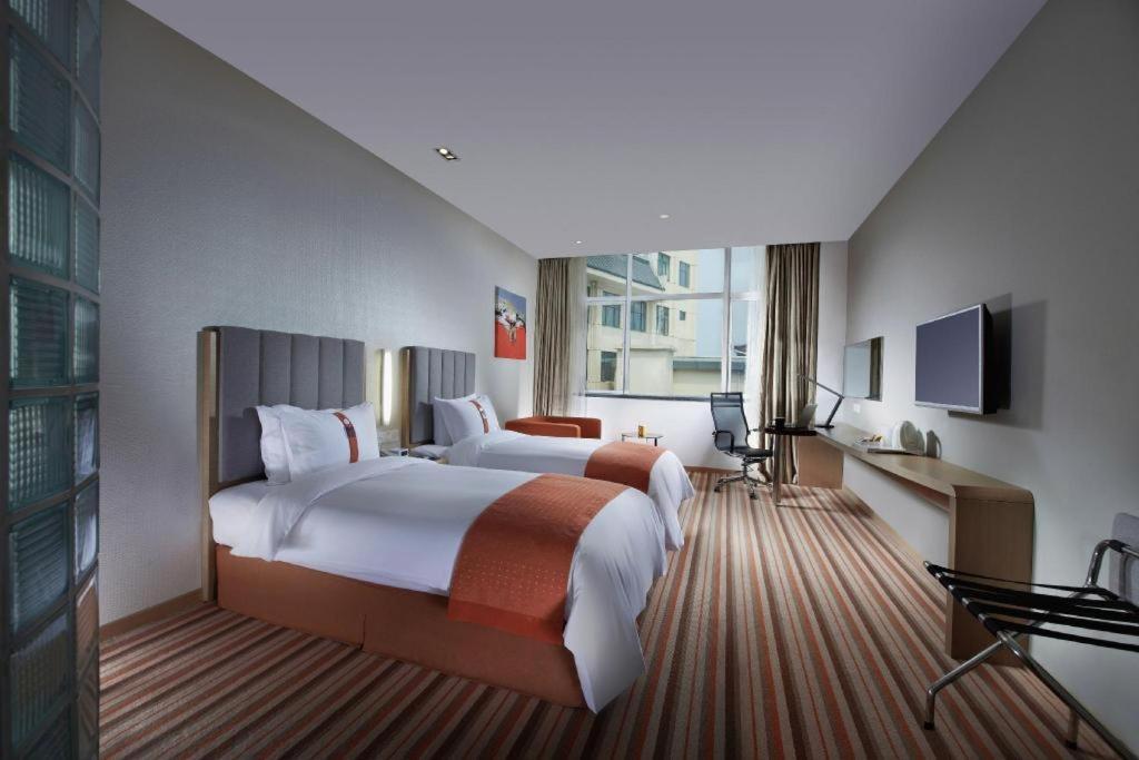 Holiday Inn Express Yangzhou City Center By Ihg Exterior foto